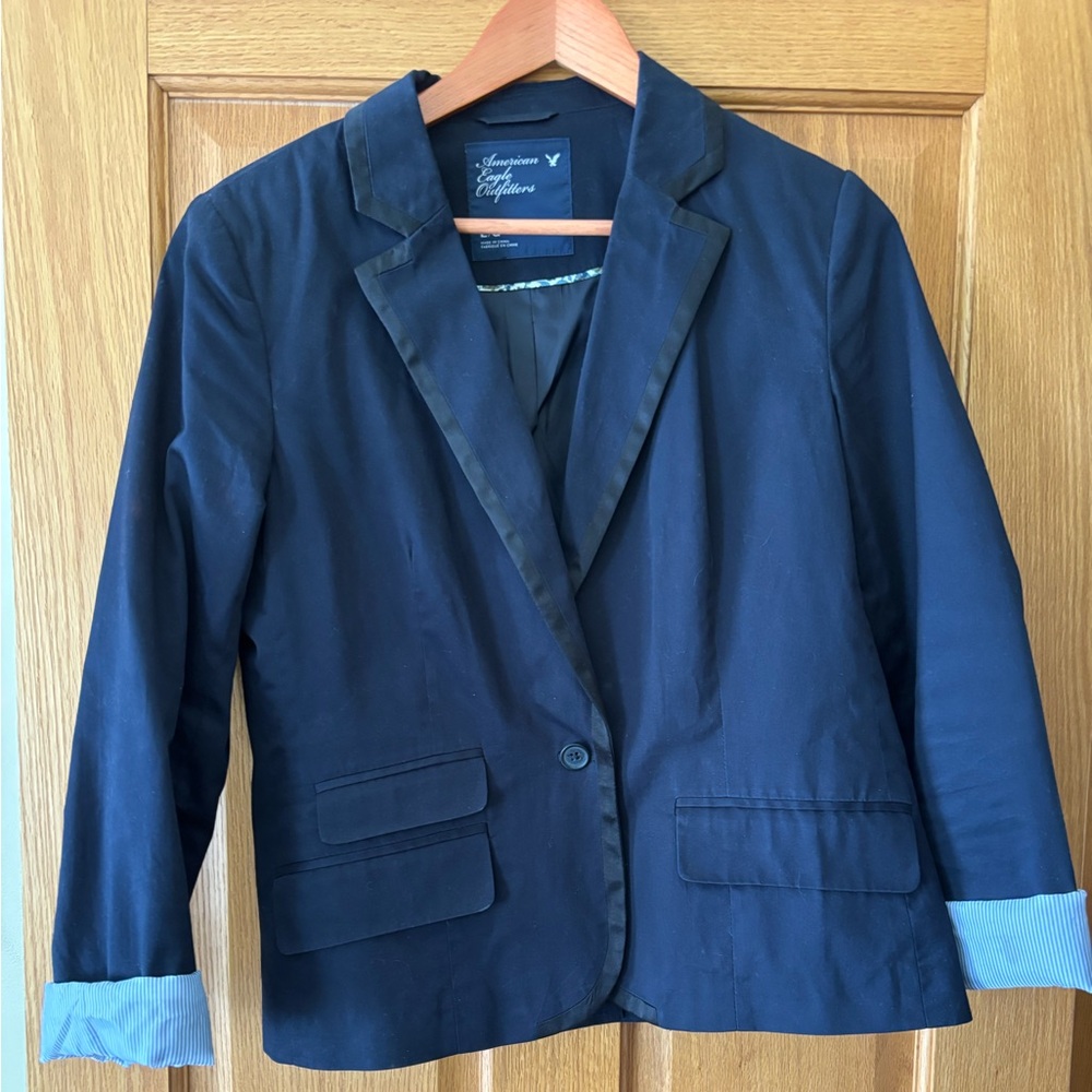 American Eagle Outfitters Navy Blazer with Contrast Cuff